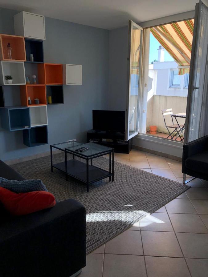 Chambre Paisible Tout Confort Bed and Breakfast Courcouronnes Exteriör bild